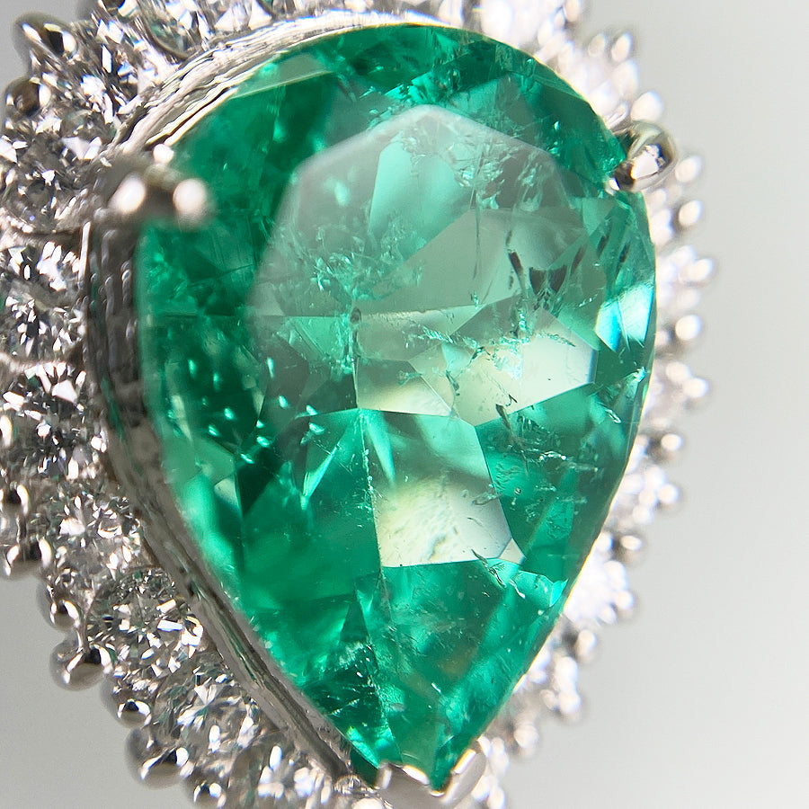 Ring Platinum Emerald