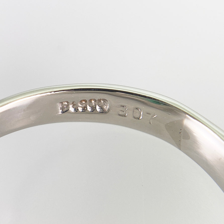 Ring Platinum Emerald