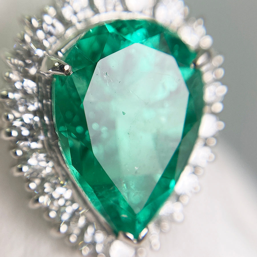 Ring Platinum Emerald