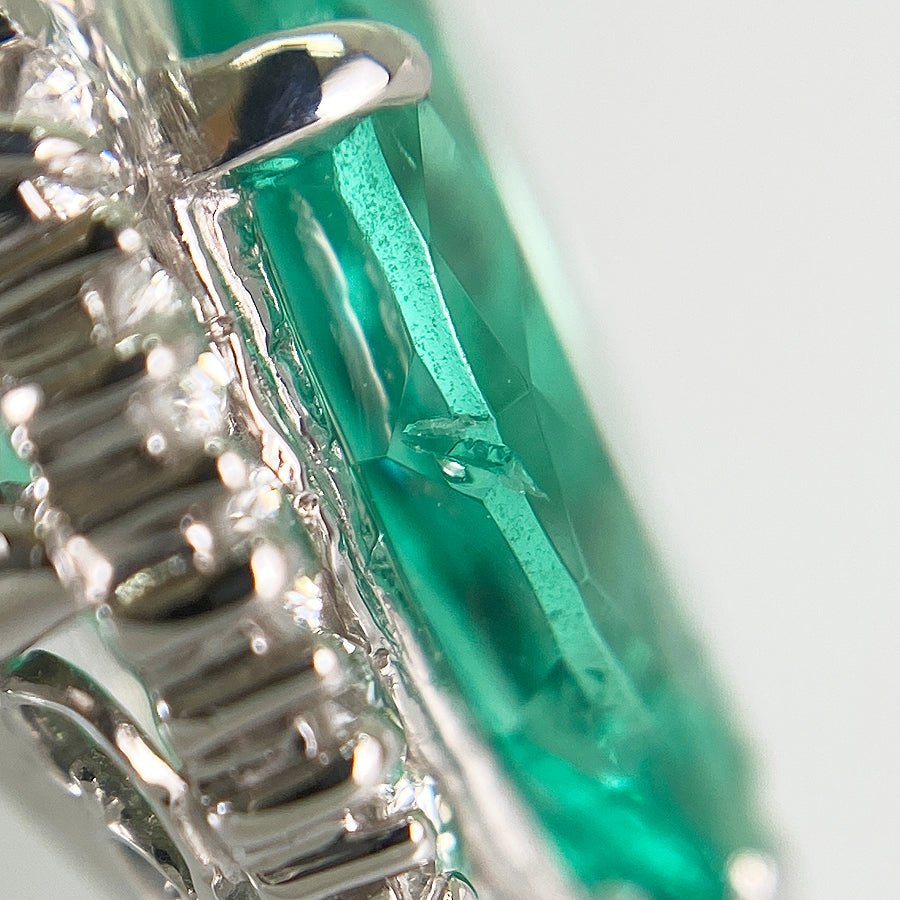 Ring Platinum Emerald