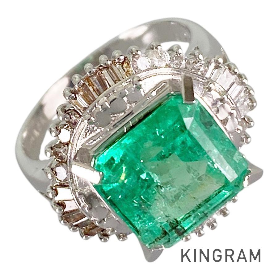 Ring Platinum Emerald