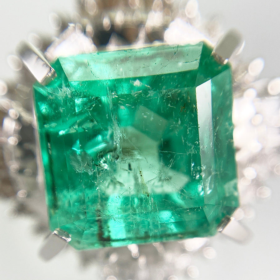 Ring Platinum Emerald