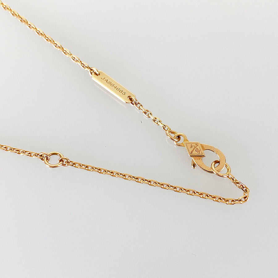 Van Cleef & Arpels Vintage Alhambra VCARP2R300 Necklace