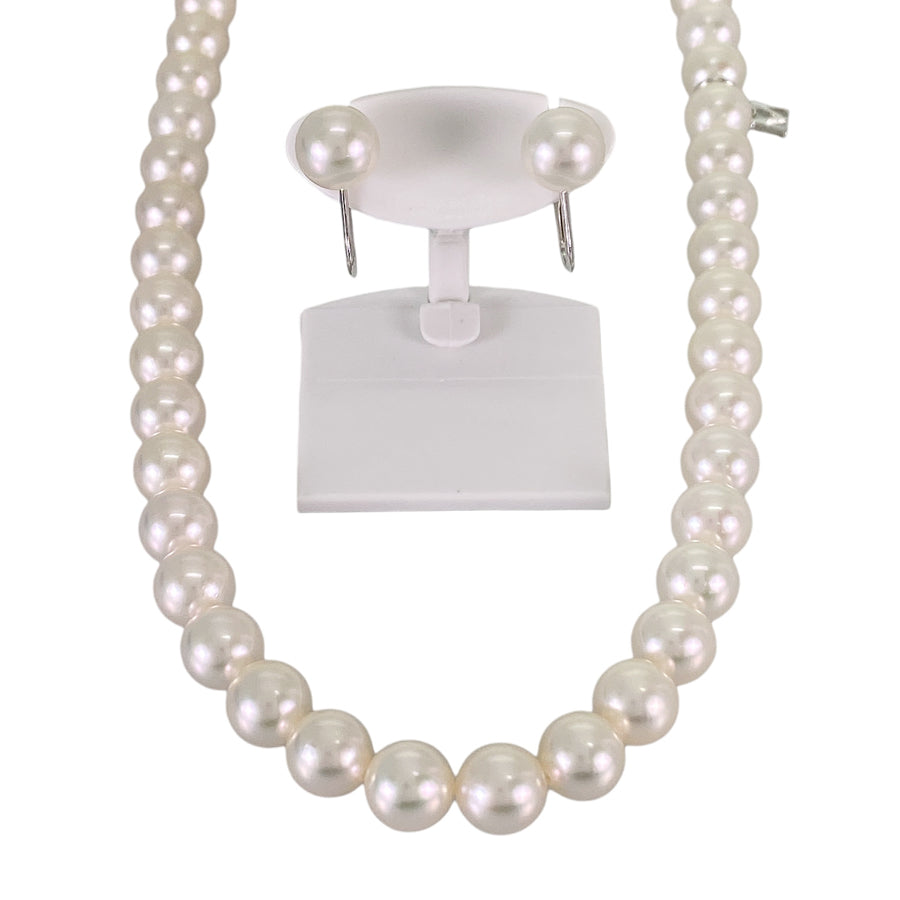 MIKIMOTO M charm Necklace