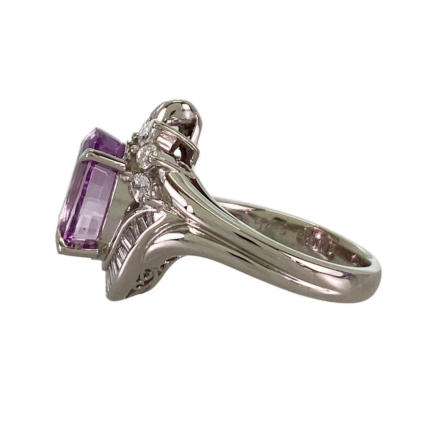Ring Platinum Pink Sapphire