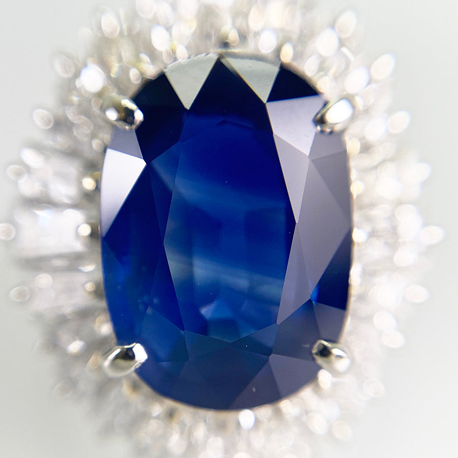 Ring Platinum Blue Sapphire