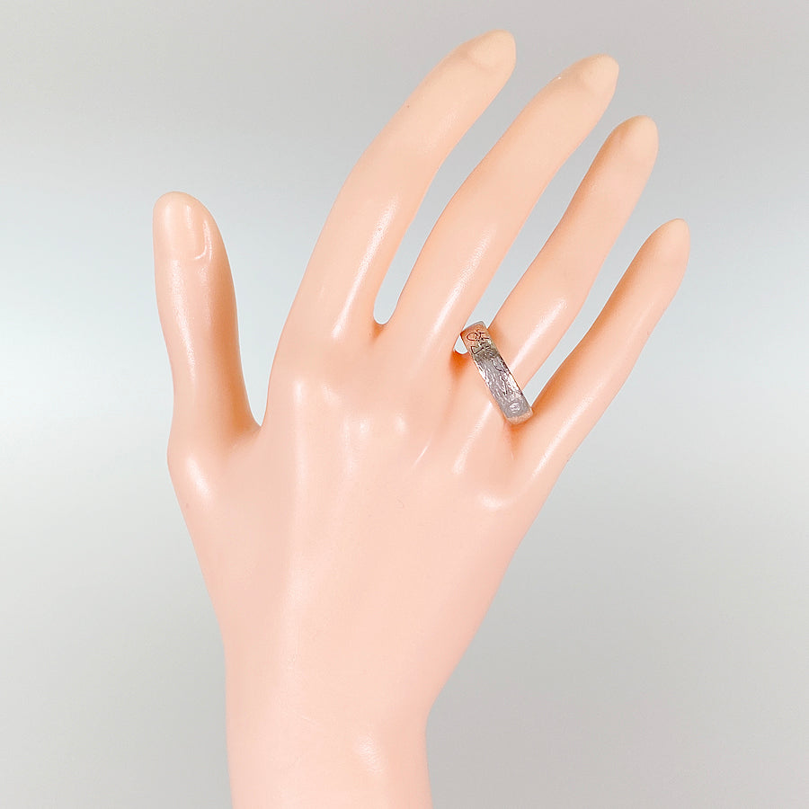 HARRY WINSTON Signature Ring
