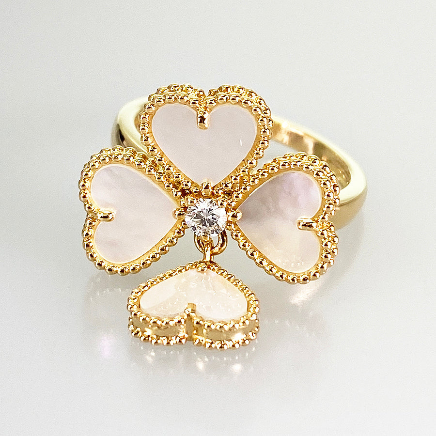 Van Cleef & Arpels Sweet Alhambra Fyage Ring