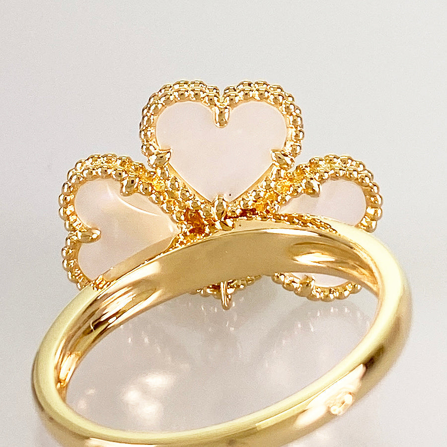 Van Cleef & Arpels Sweet Alhambra Fyage Ring