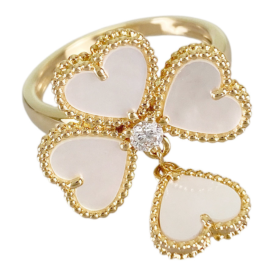 Van Cleef & Arpels Sweet Alhambra Fyage Ring