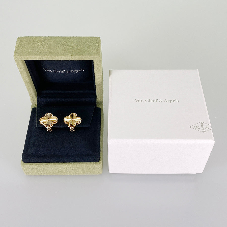 Van Cleef & Arpels Vintage Alhambra VCARP3JL00 Earring