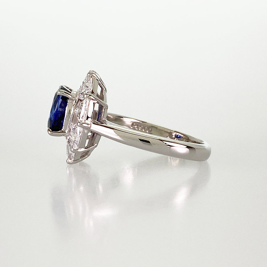 Ring Platinum Sapphire