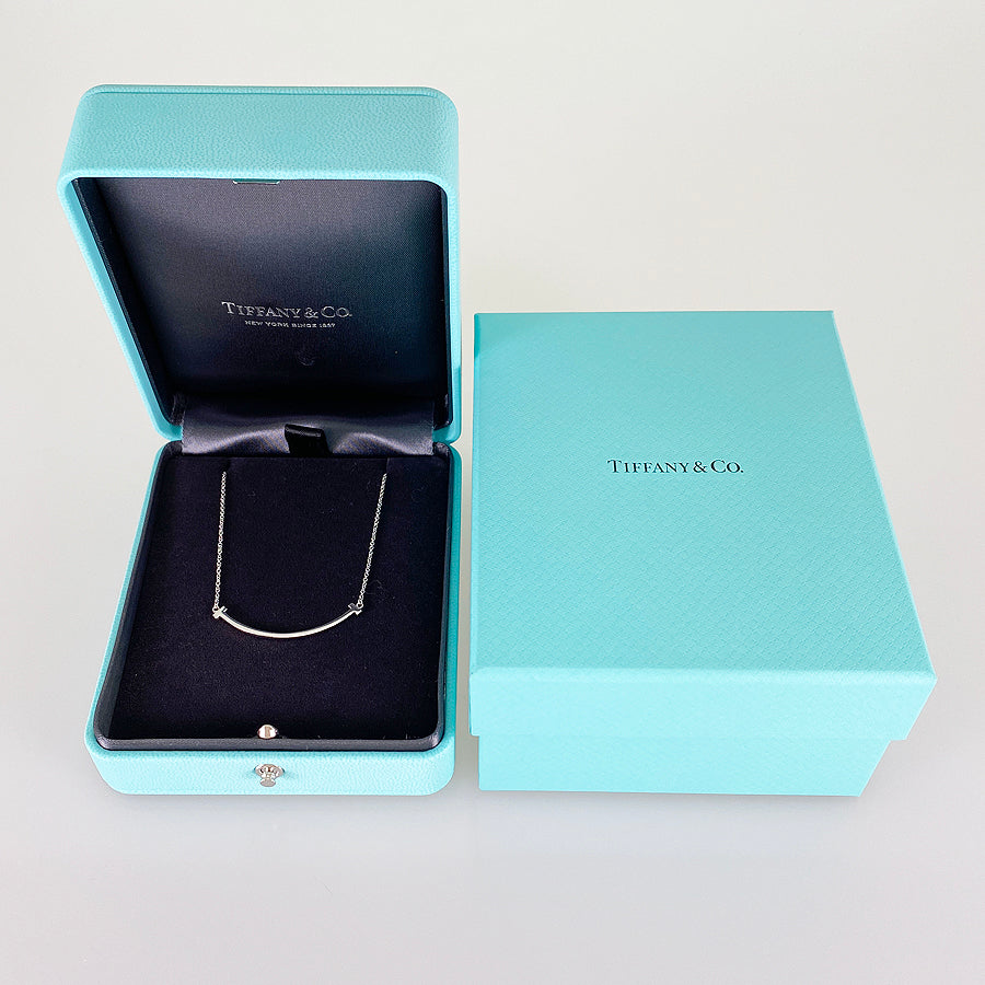 TIFFANY&Co. T Smile Small Necklace