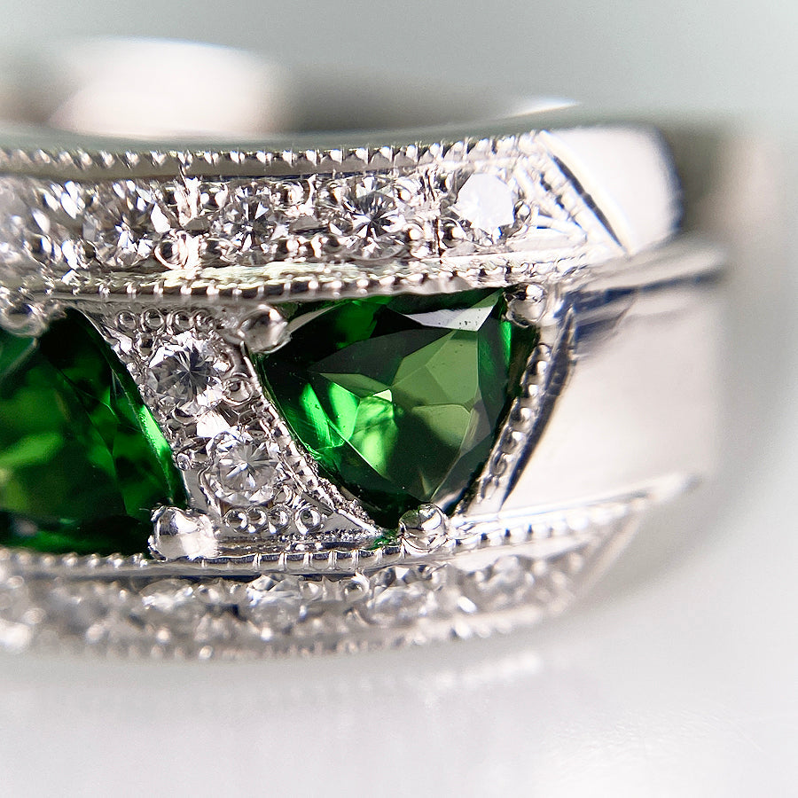 Ring Platinum Tsavorite Garnet