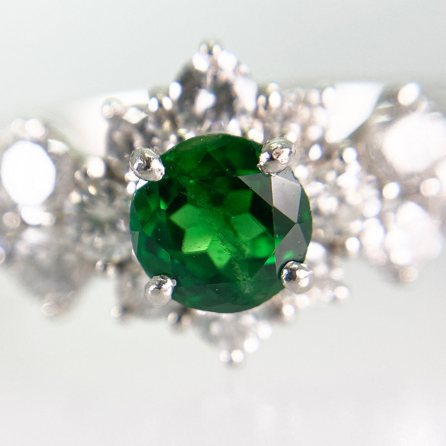 Ring Platinum Tsavorite Garnet