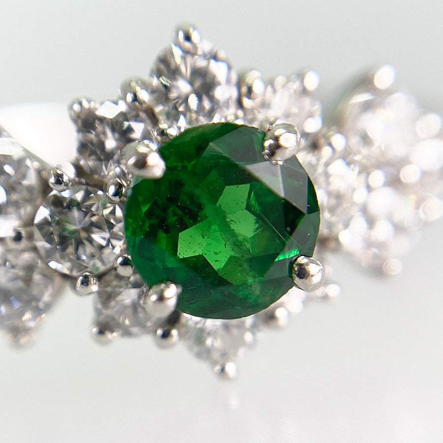 Ring Platinum Tsavorite Garnet