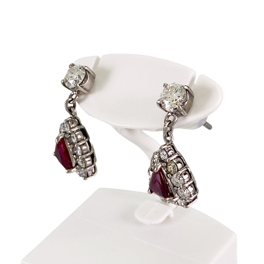 Earring Platinum Ruby