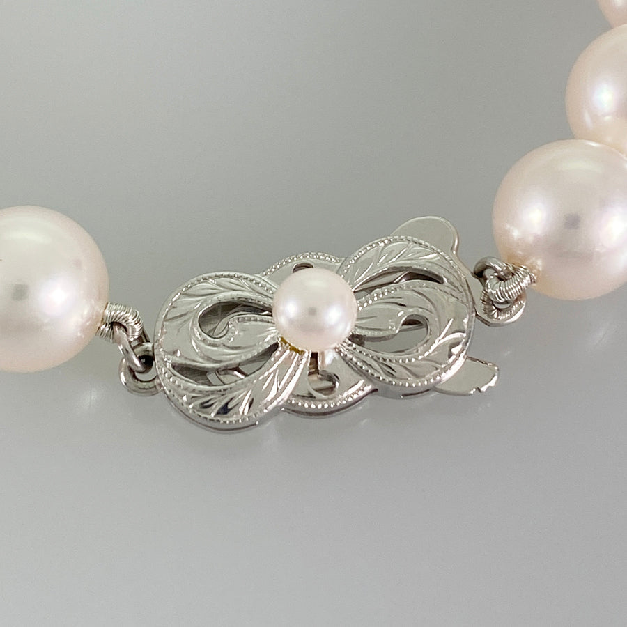 MIKIMOTO M charm Necklace