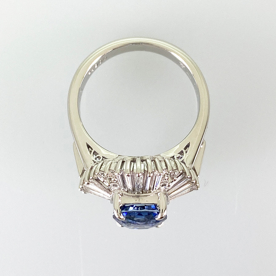 Ring Platinum Blue Sapphire