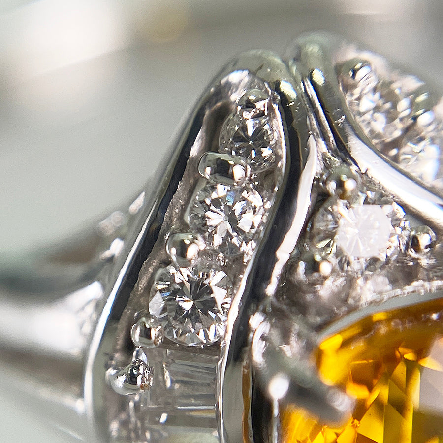 Ring Platinum Yellow Sapphire