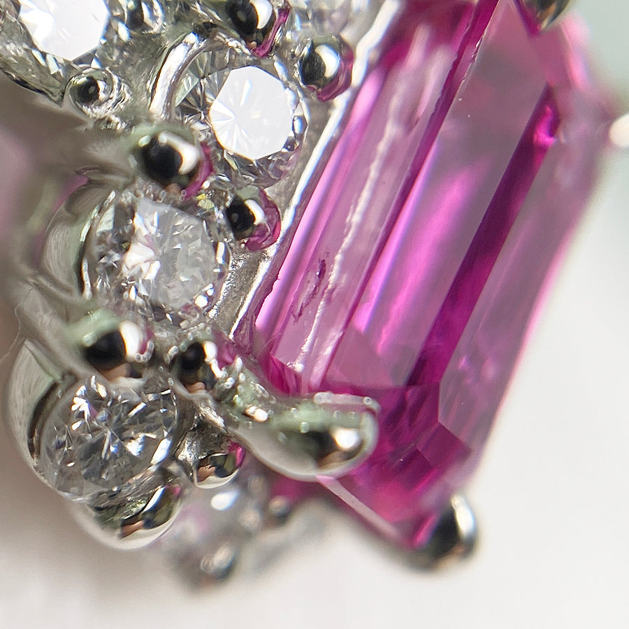 Ring Platinum Pink Sapphire