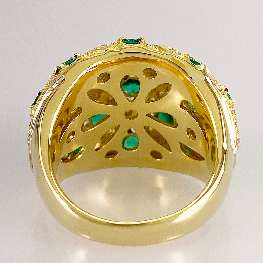 Ring Yellow gold Emerald