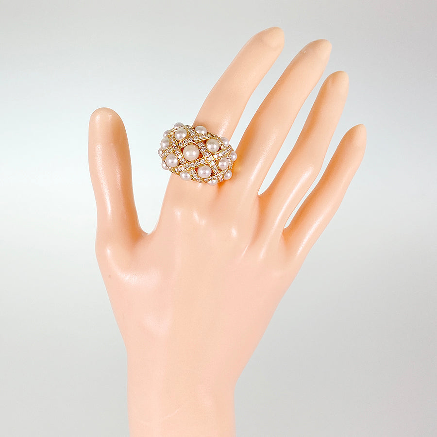 CHANEL Baroque Ring