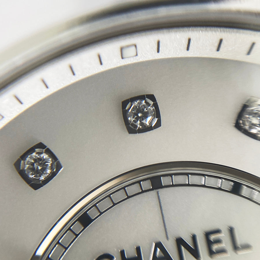 CHANEL J12 H10472 Women's Watch