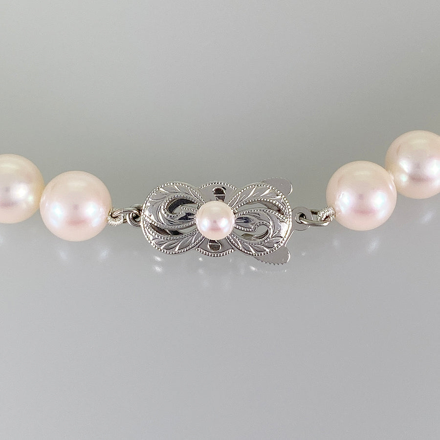MIKIMOTO M charm Necklace