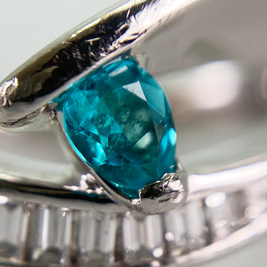 Ring Platinum Paraiba Tourmaline
