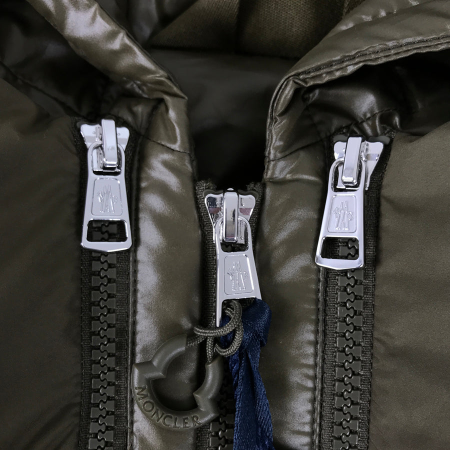 MONCLER GAROA GIUBBOTTO 1A00165_A 54A81/1A00165_B 54A8 Men's Down jacket