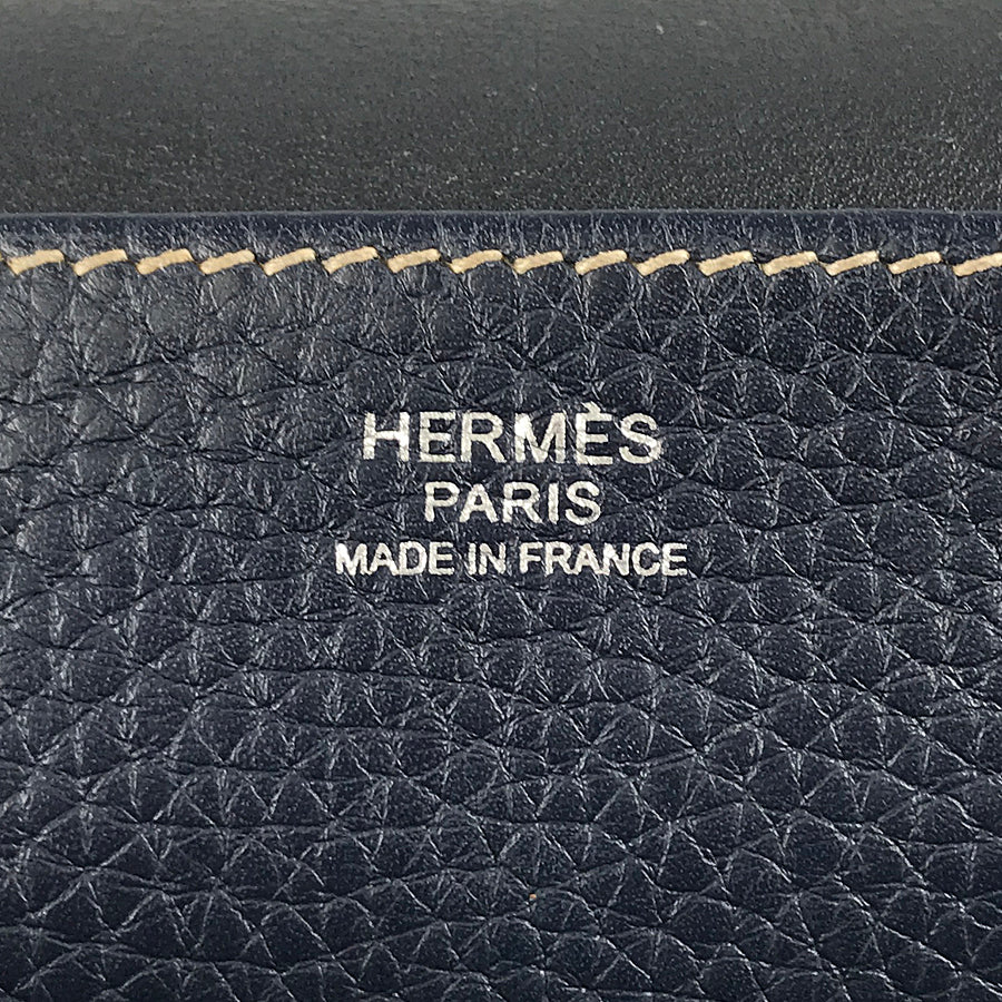 HERMES Arzan 31 Shoulder bag
