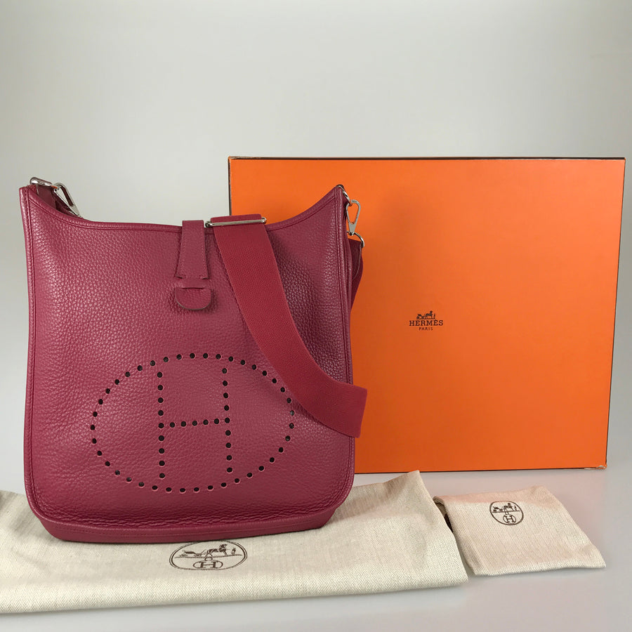 HERMES Evelyn 3 MM Shoulder bag