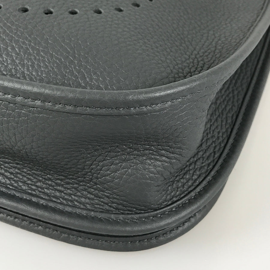 HERMES Evelyne3 PM Shoulder bag