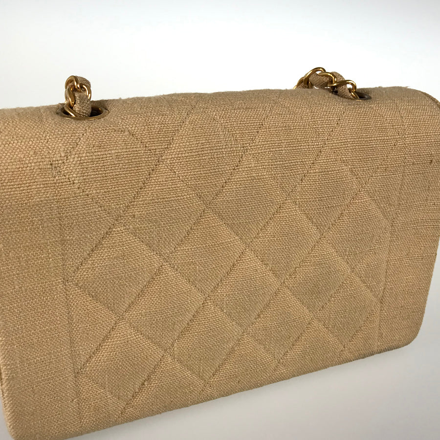 CHANEL Diana Shoulder bag