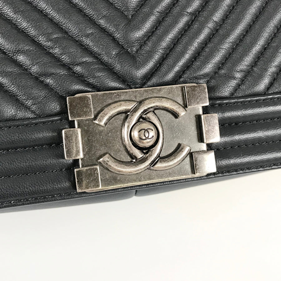 CHANEL Boy Chanel Chevron Shoulder bag