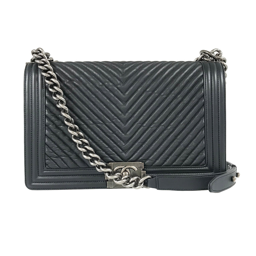 CHANEL Boy Chanel Chevron Shoulder bag