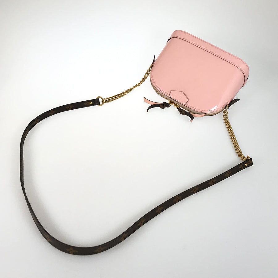LOUIS VUITTON Vernis Alma MINI Chain M52750 Shoulder bag