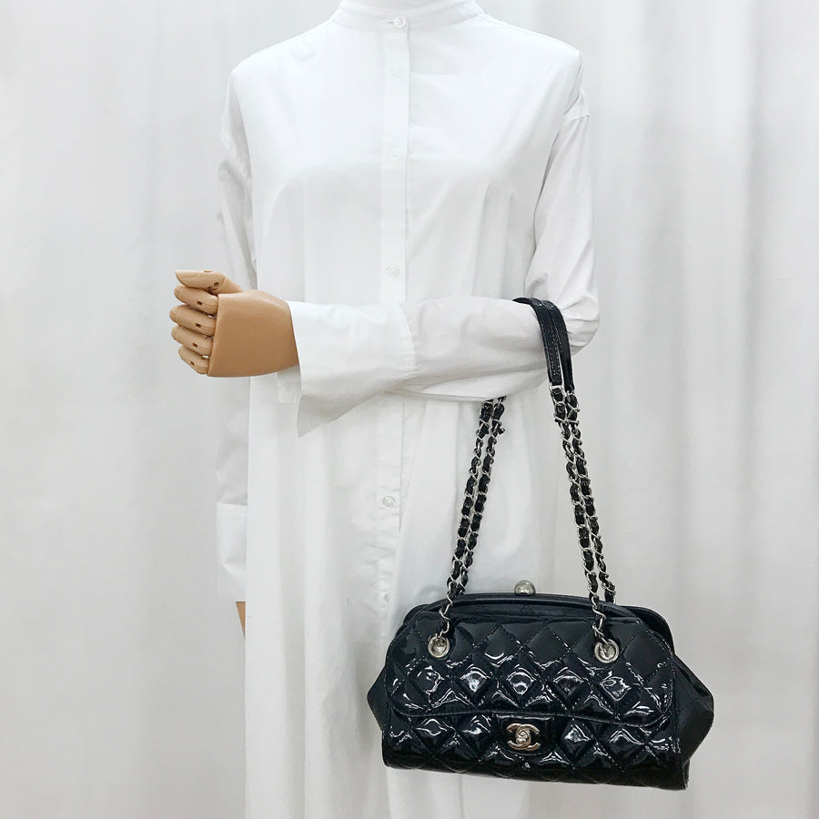CHANEL Matelasse ChainShoulder Bag Shoulder bag