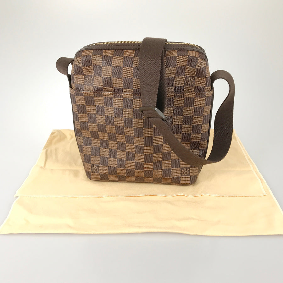 LOUIS VUITTON Damier Trotteur Beaubourg N41135 Shoulder bag