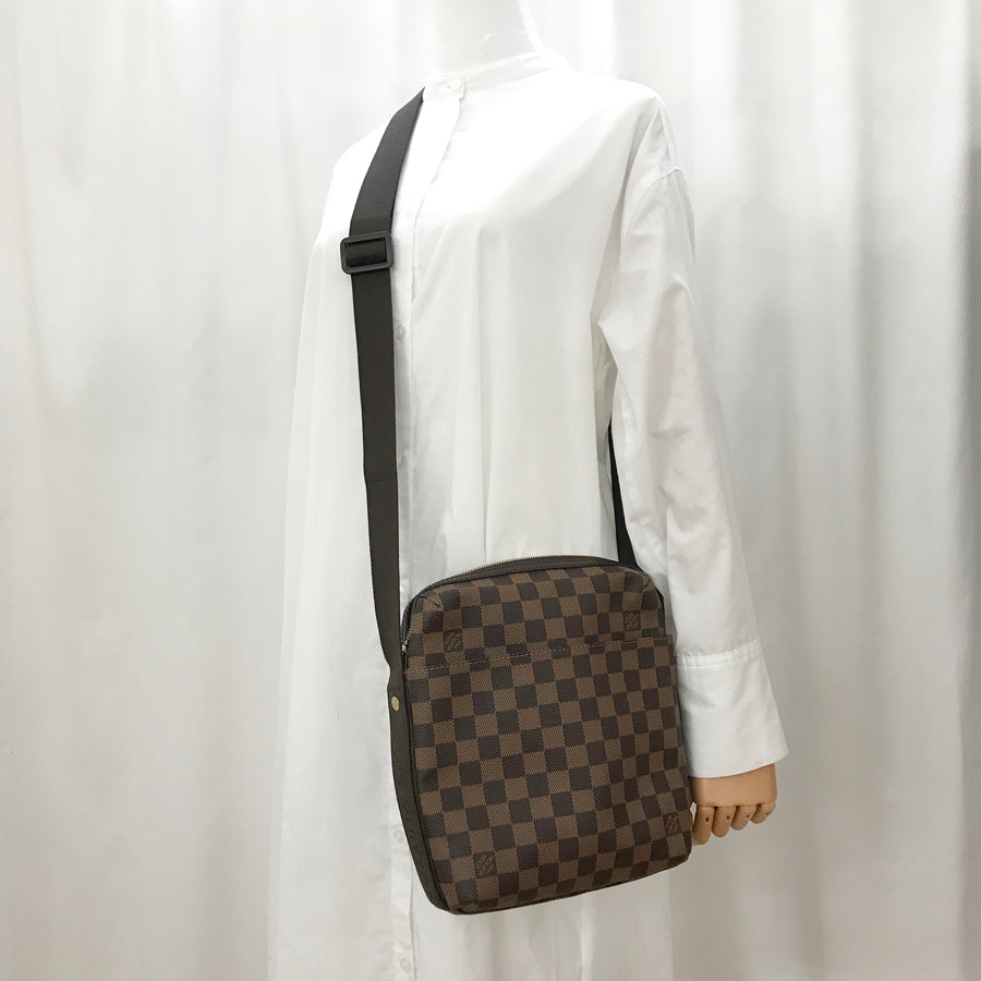 LOUIS VUITTON Damier Trotteur Beaubourg N41135 Shoulder bag