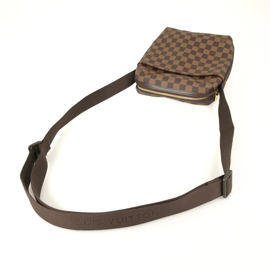LOUIS VUITTON Damier Trotteur Beaubourg N41135 Shoulder bag