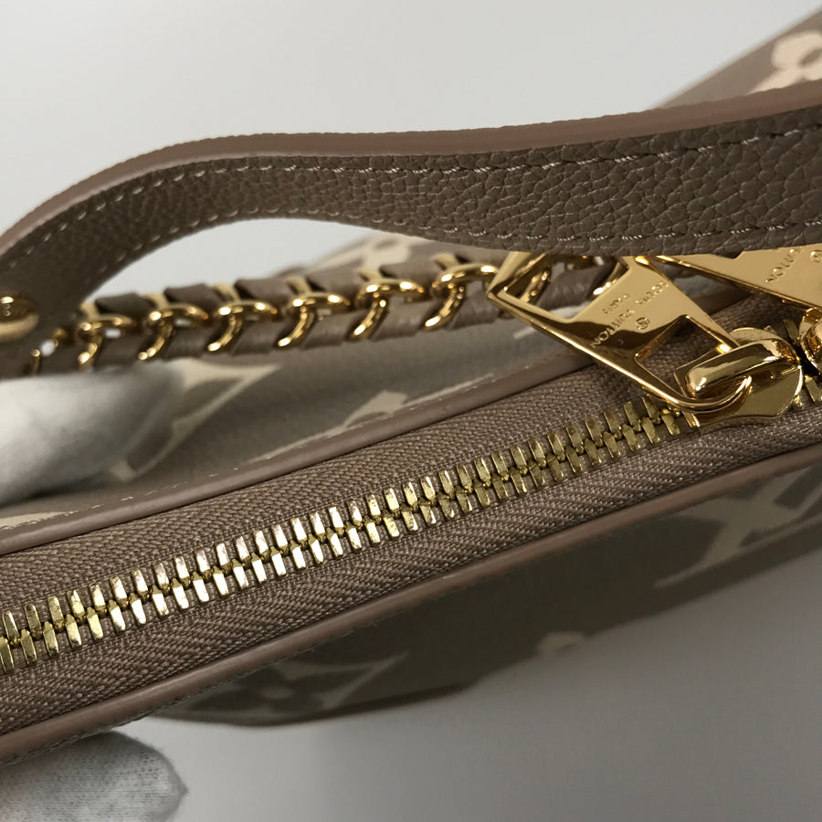 LOUIS VUITTON Monogram Empreinte Bicolor Boulogne PM M13224 Shoulder bag