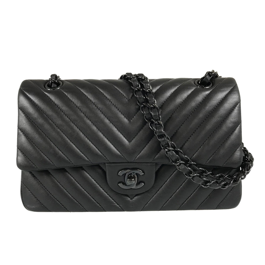CHANEL V Stitch Chevron Shoulder bag