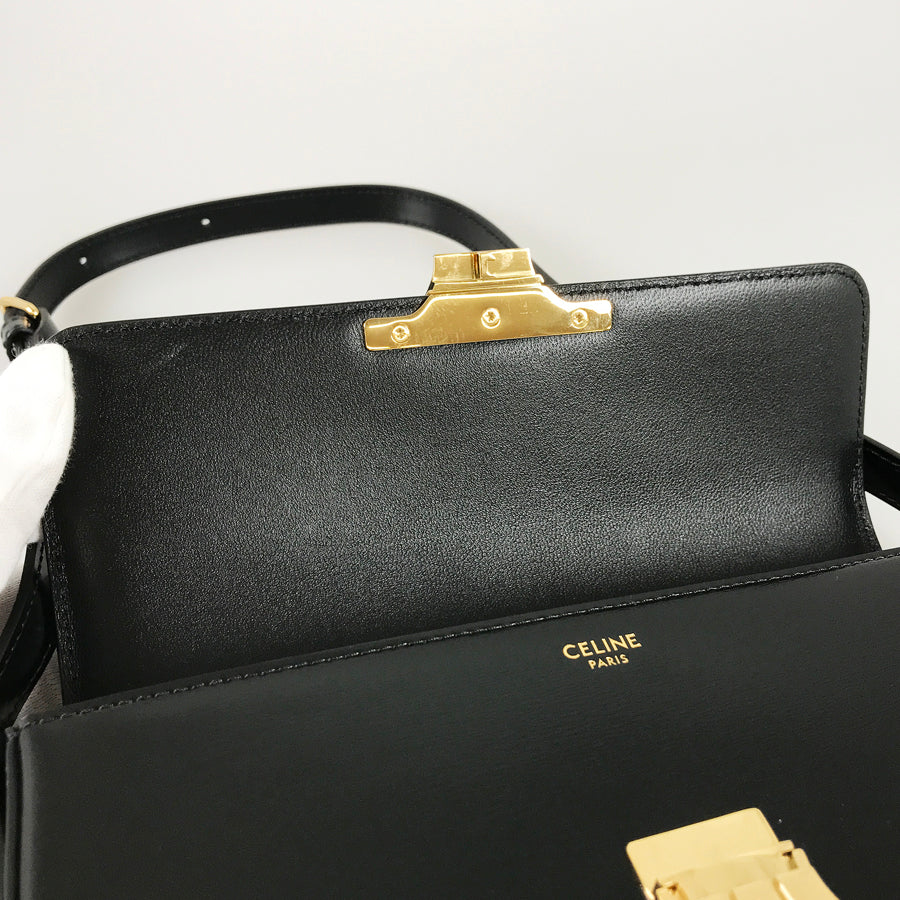 CELINE Triomphe Shoulder bag