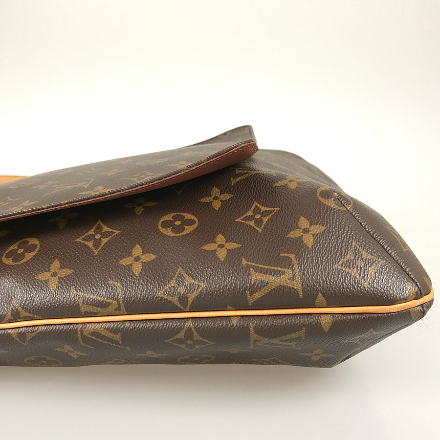 LOUIS VUITTON Monogram Musette M51256 Shoulder bag