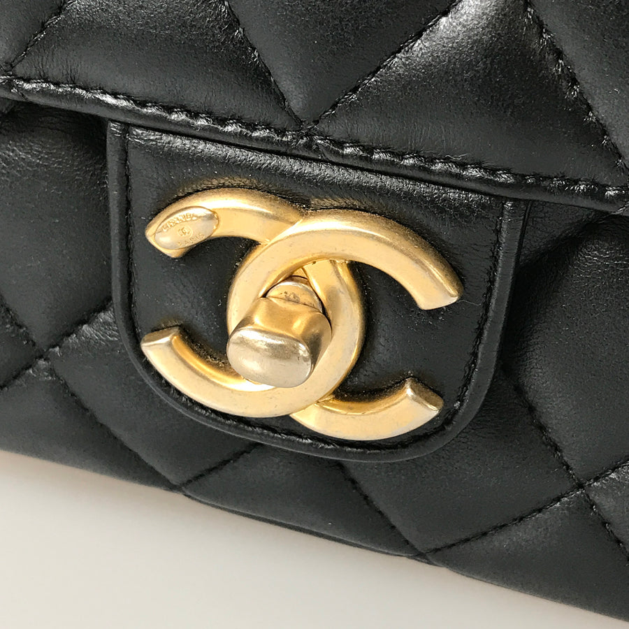 CHANEL Mini Matrasse A35200 Shoulder bag