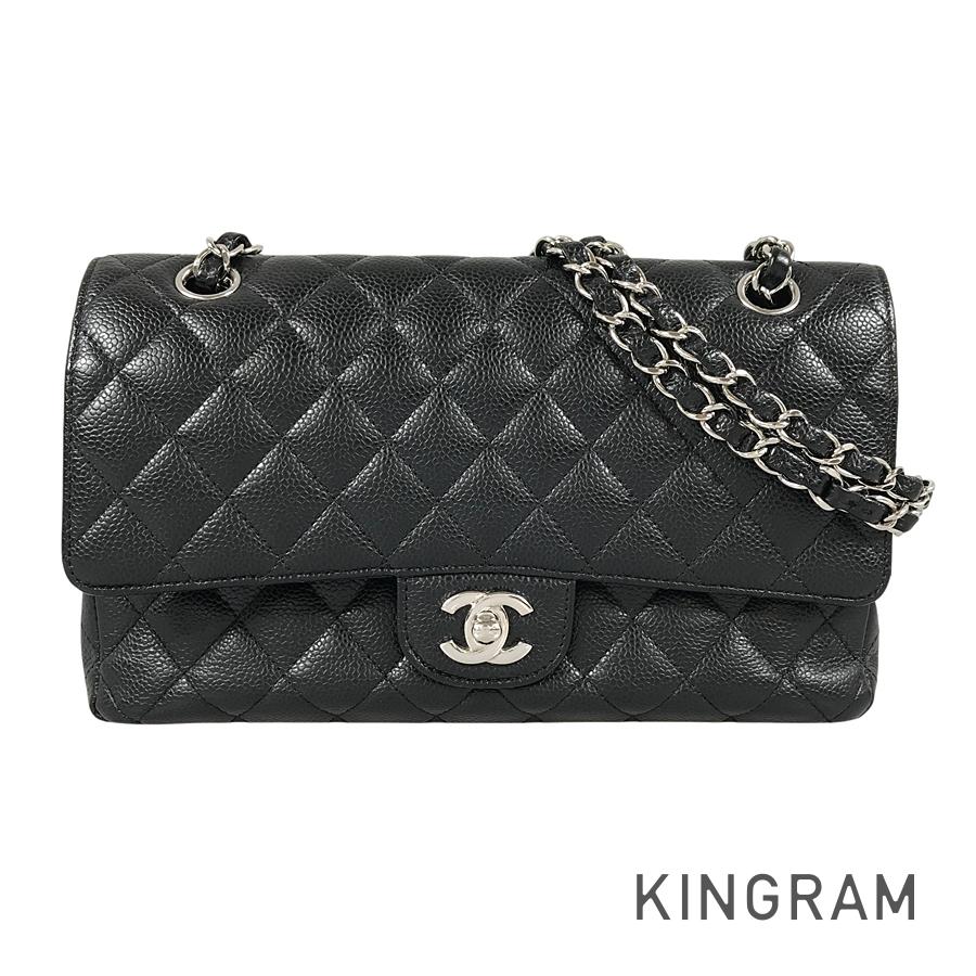 CHANEL Matelasse 25 Shoulder bag