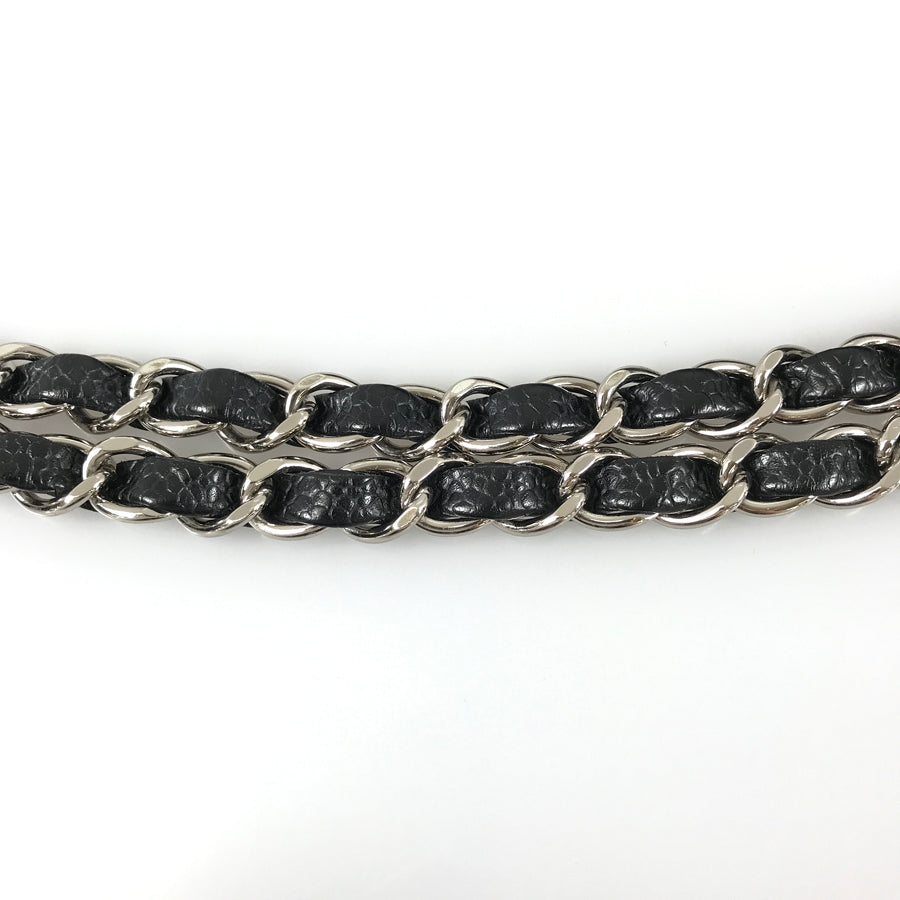 CHANEL Matelasse 25 Shoulder bag