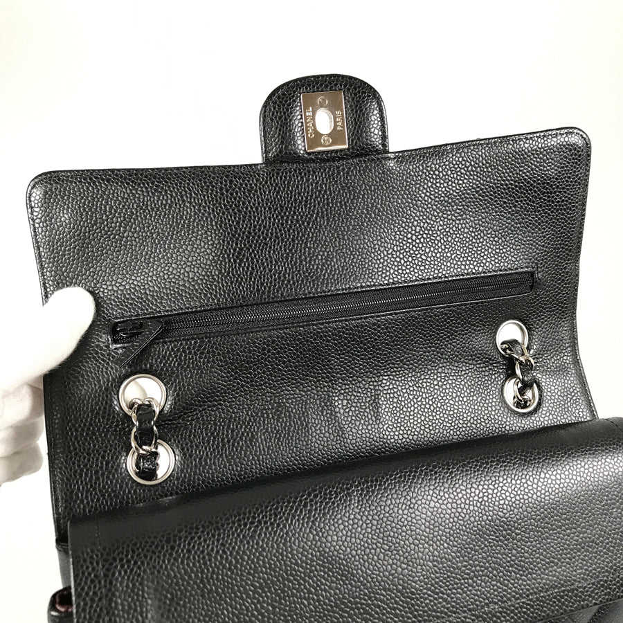 CHANEL Matelasse 25 Shoulder bag